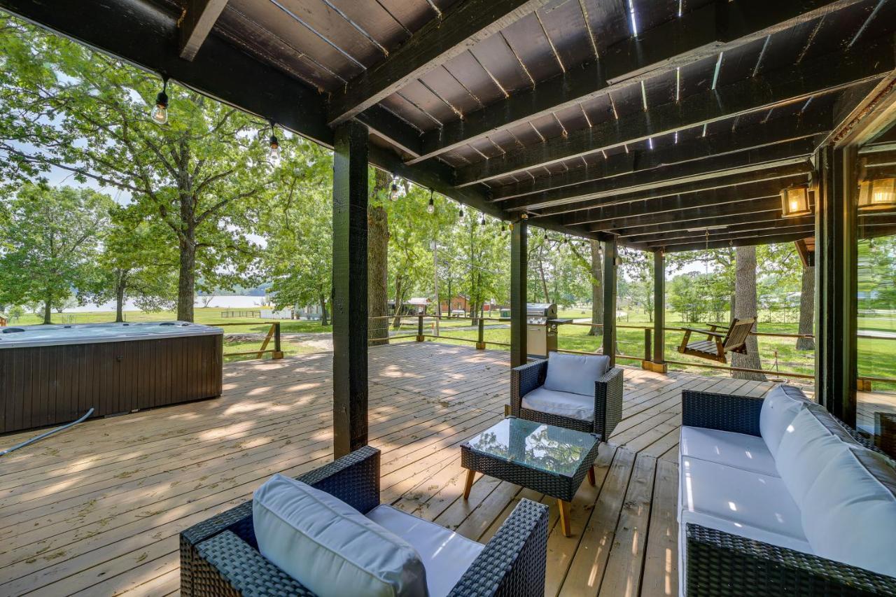 Modern Fairland Log Cabin With Lake Access! Exterior photo